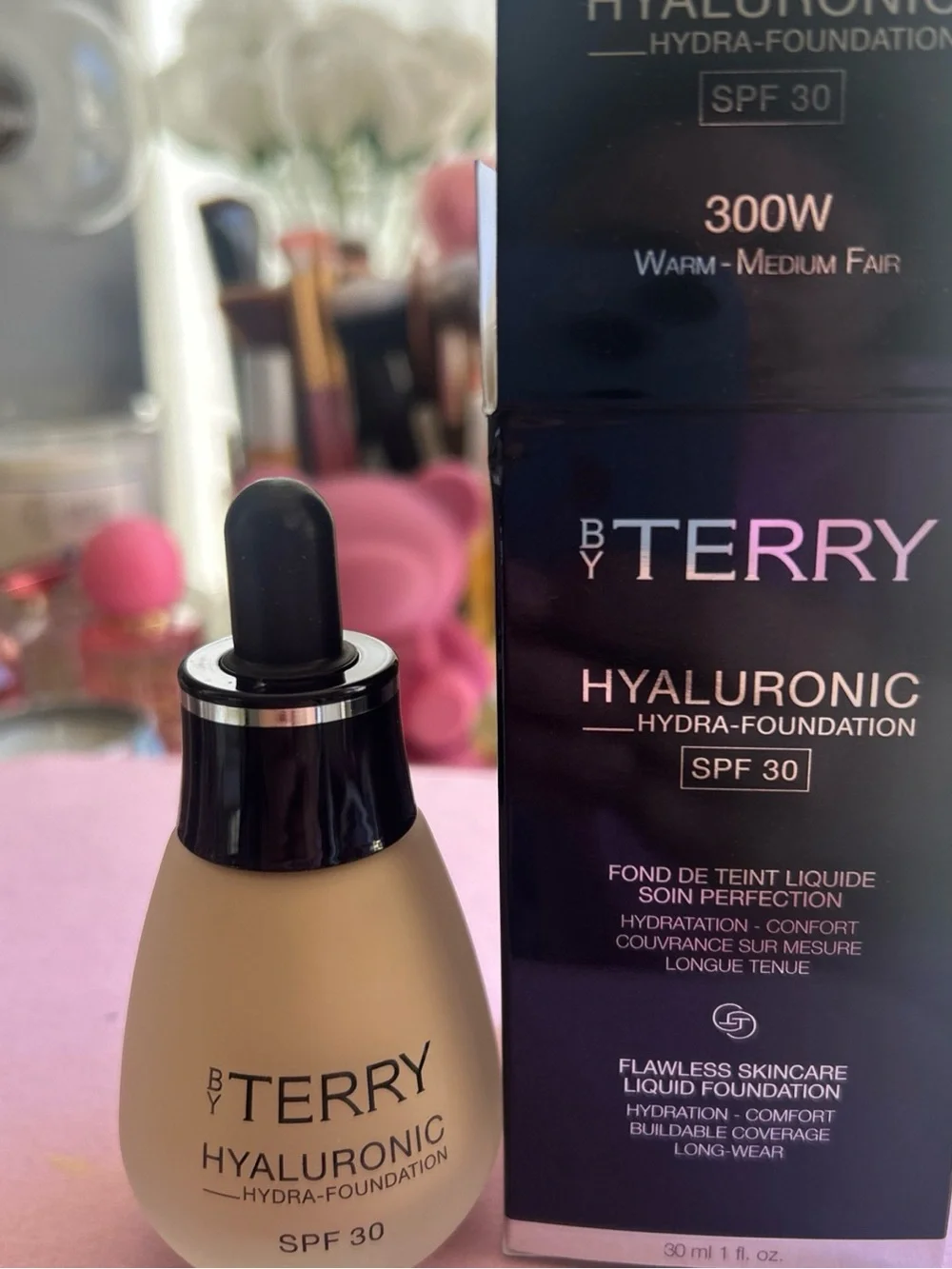 By Terry Hyaluronic Hydra-Foundation SPF 30 — 300W Warm-Medium Fair